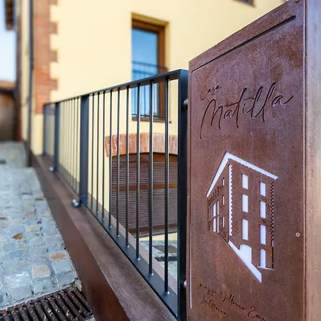 Casa Matilla * لا مورّا